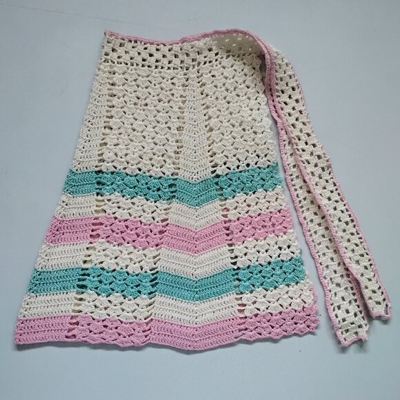 Vintage Crocheted Hostess Apron Small Size - Pink, Turquoise Blue & Cream Cotton - Picture 2 of 3